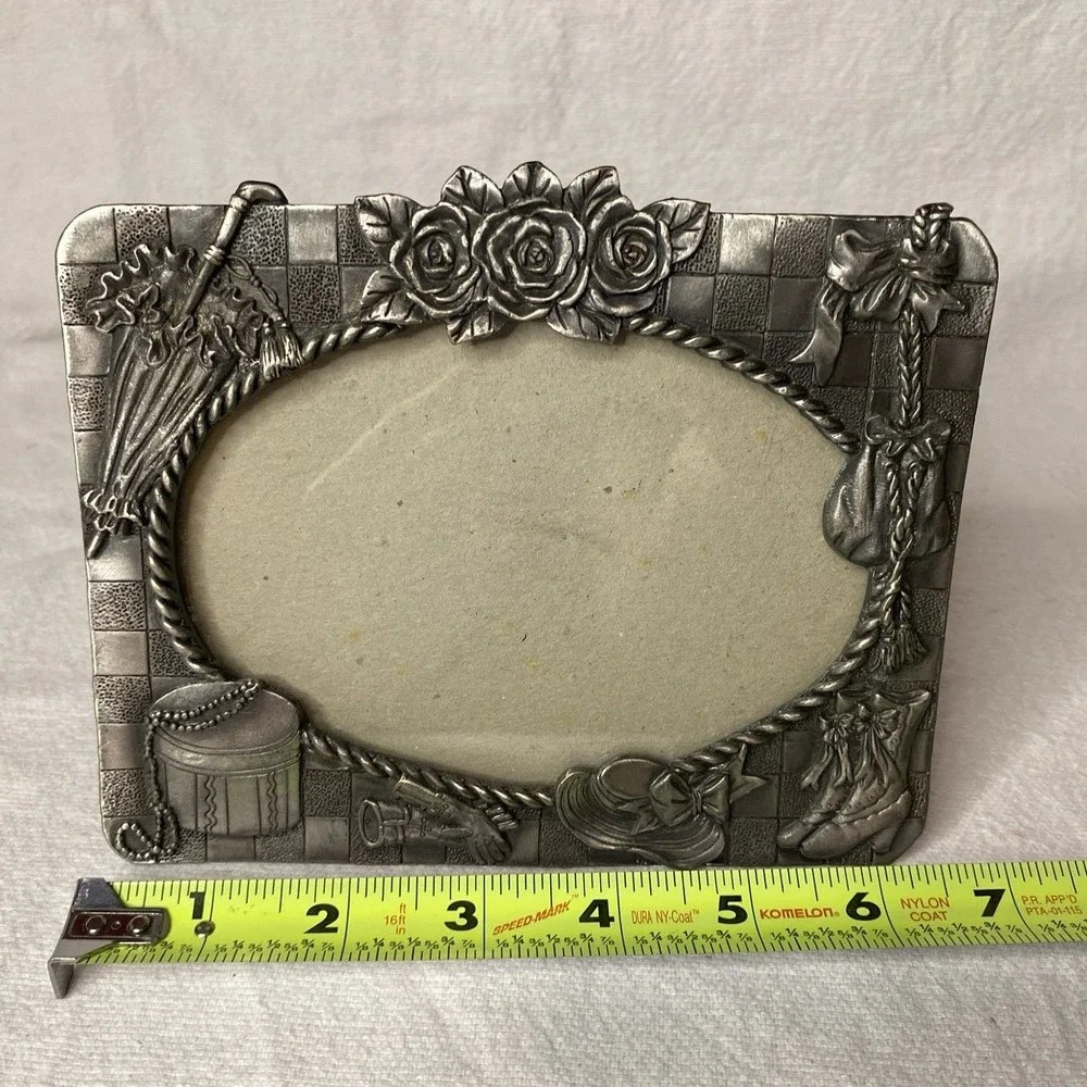 Pewter Picture Frame With Ladies Accessories 4 X 6 Inches